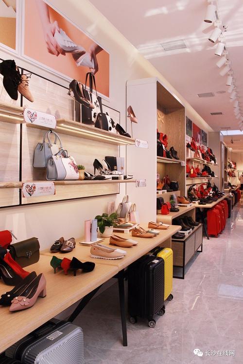 便于到店的客户找到自己需要的鞋子,箱包或者其他产品